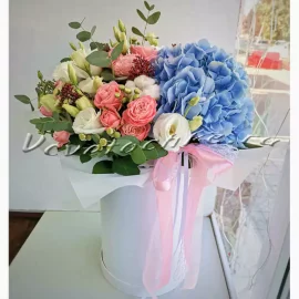 Шляпная коробка "Адриана", Доставка цветов Тольятти, цветы Тольятти, Vcvetochke