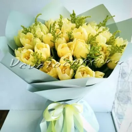 Букет «51 пионовидный желтый тюльпан»