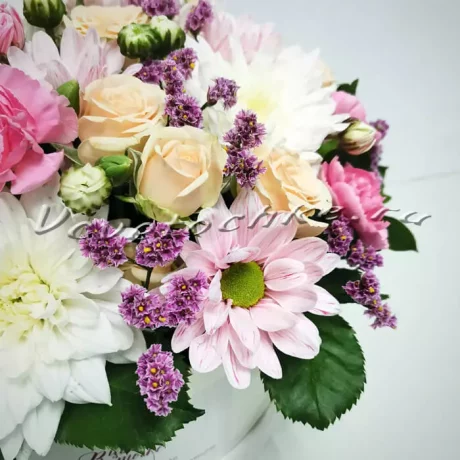 Шляпная коробка "Агафоника", Доставка цветов Тольятти, цветы Тольятти, Vcvetochke