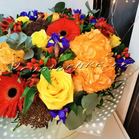 Шляпная коробка "Ифиона", Доставка цветов Тольятти, цветы Тольятти, Vcvetochke