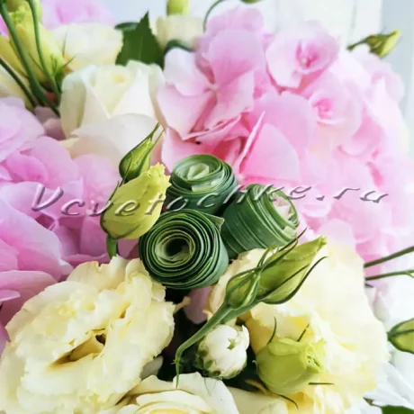 Шляпная коробка "Пелагея", Доставка цветов Тольятти, цветы Тольятти, Vcvetochke
